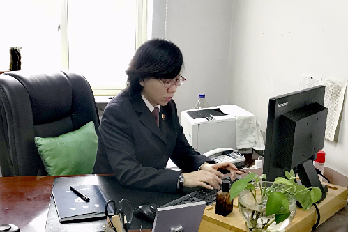 静静绽芳华  淡淡吐芬芳